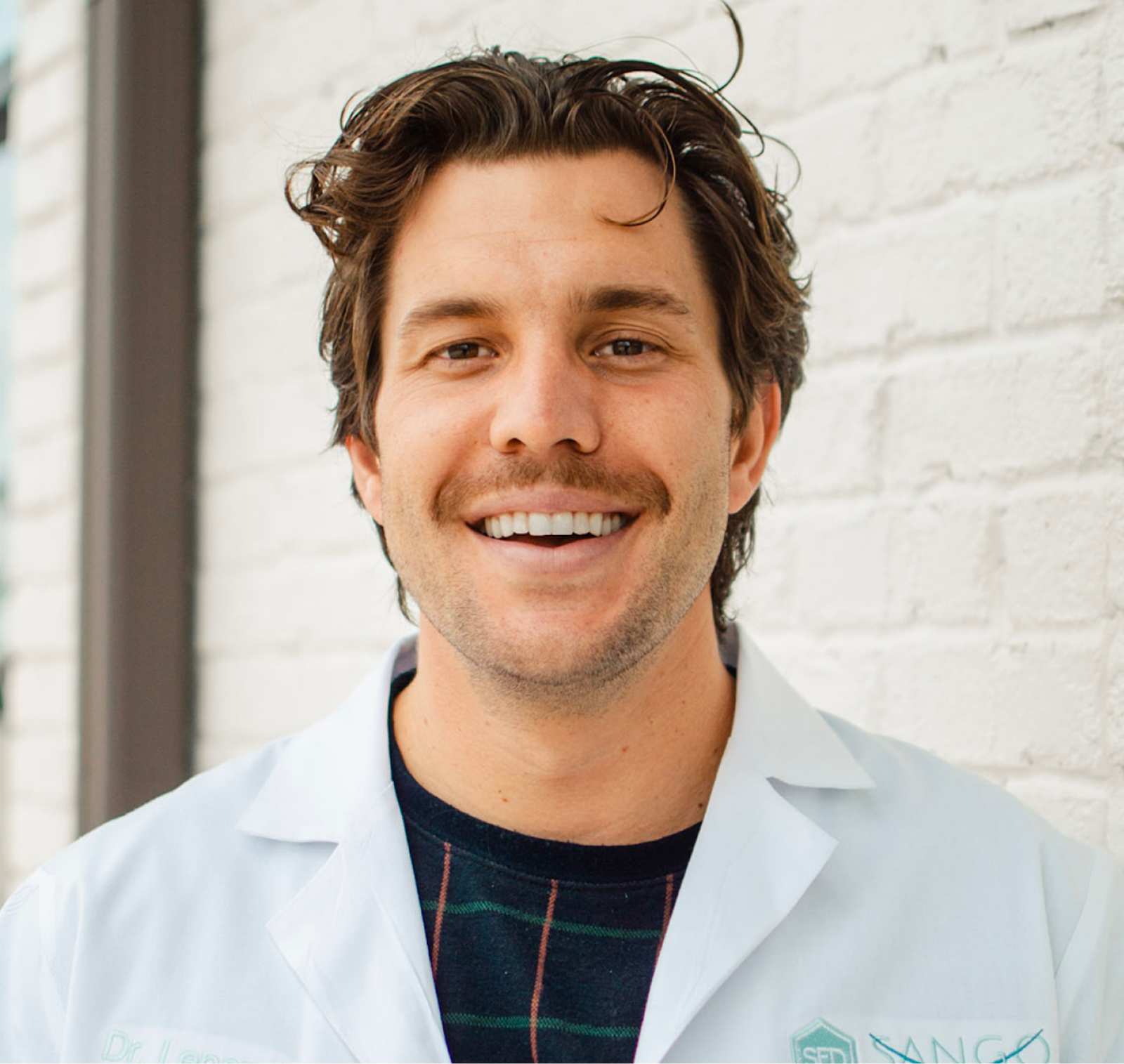 Dr. Andrew Lepczyk